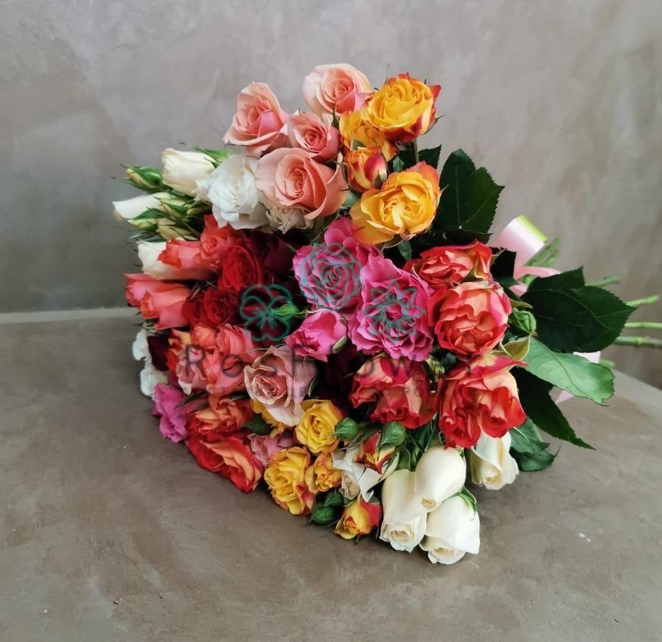 Букет цветов из: Розы в Гагарине