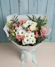 Букет цветов из:  Розы, Лизиантусы и Хризантемы #REPLACE_PRED# Гагарине
