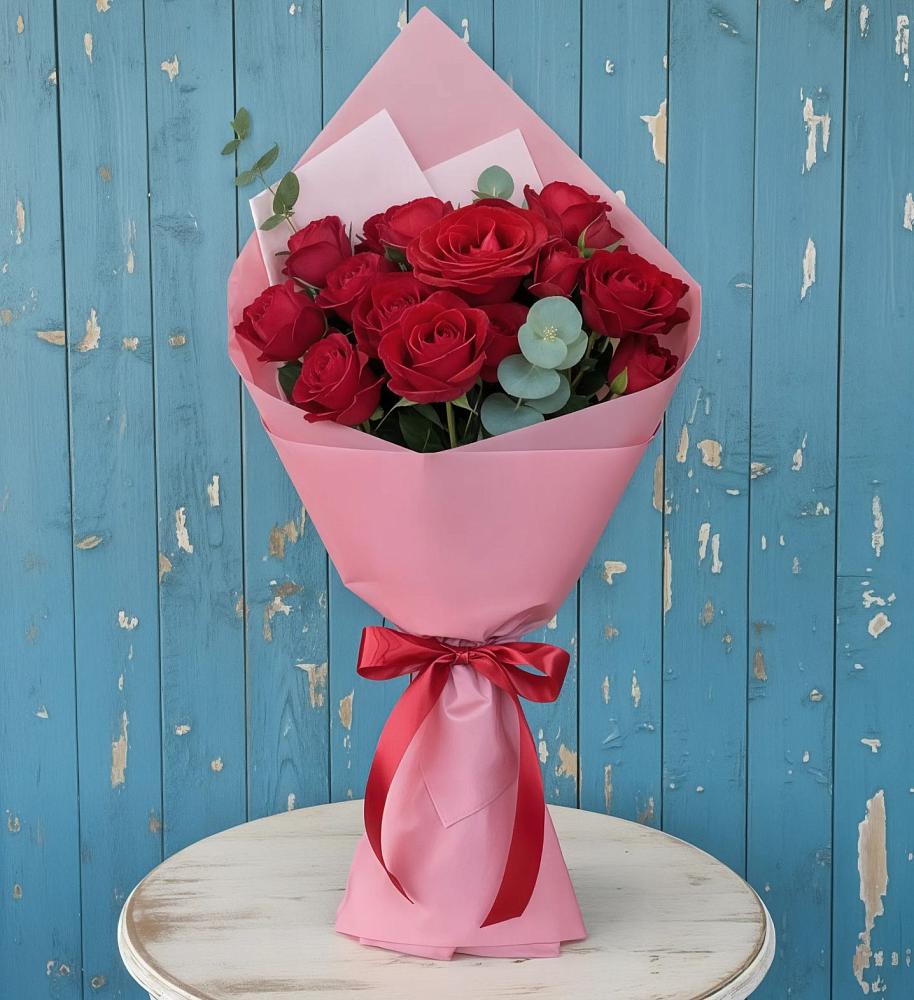 Букет цветов из: Розы в Гагарине