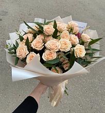 Букет Кремовые розы Латте в Гагарине