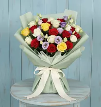 Букет цветов из:  Розы в Гагарине