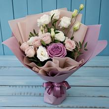Букет цветов из:  Розы и Лизиантусы в Гагарине
