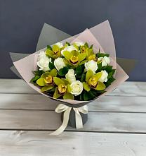 Букет цветов из:  Орхидеи и Розы #REPLACE_PRED# Гагарине