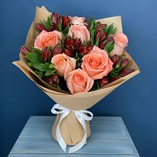 Букет цветов из:  Розы и Альстромерии #REPLACE_PRED# Гагарине