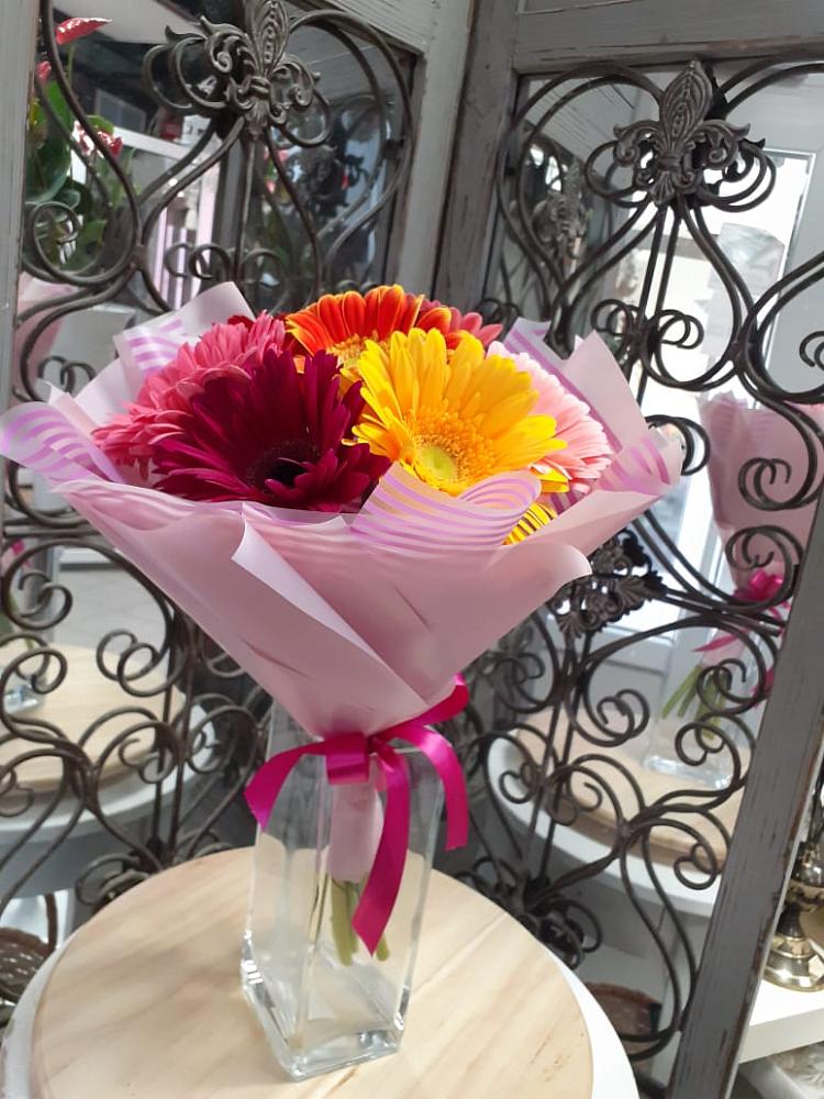 Букет цветов из: Герберы в Гагарине