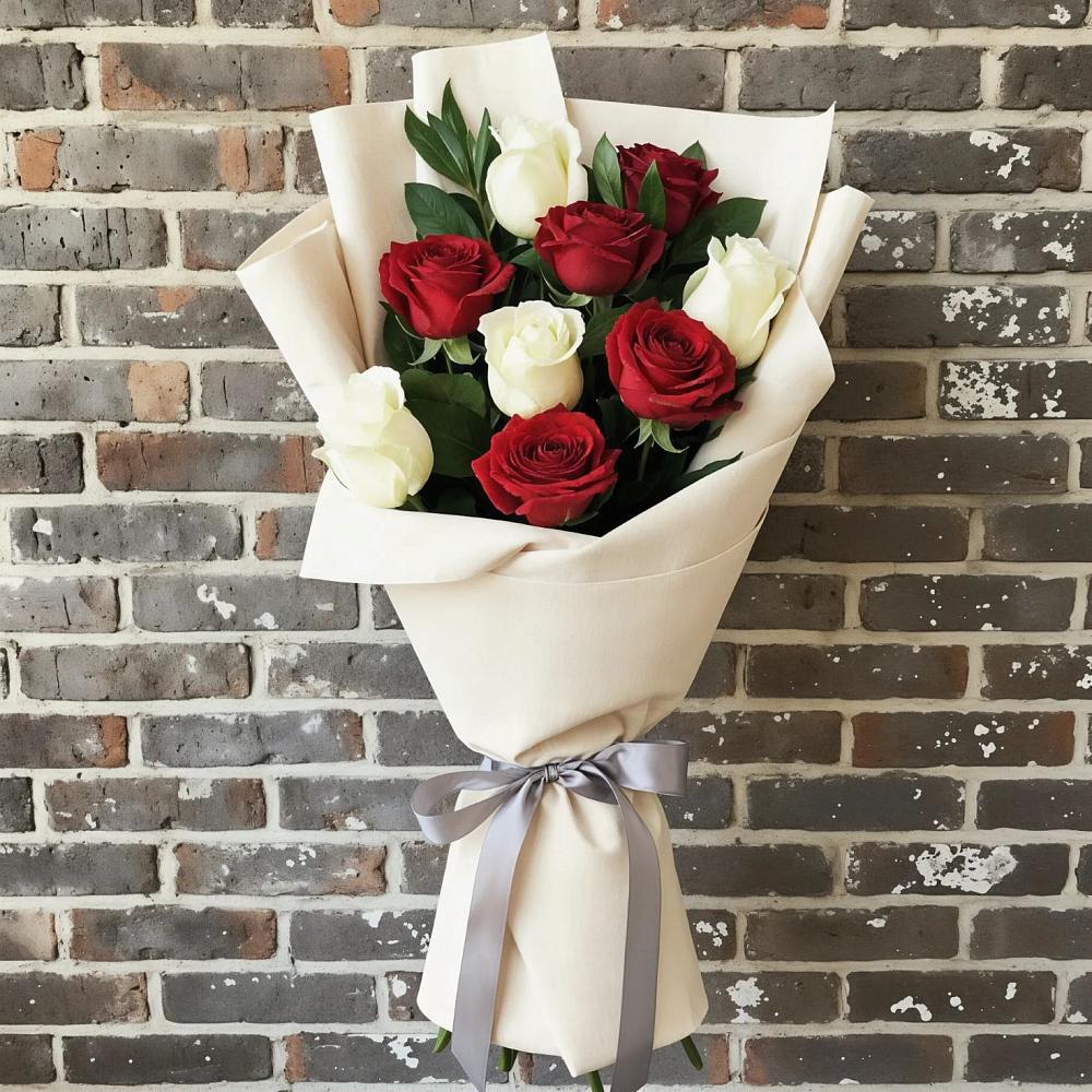 Букет цветов из: Розы в Гагарине