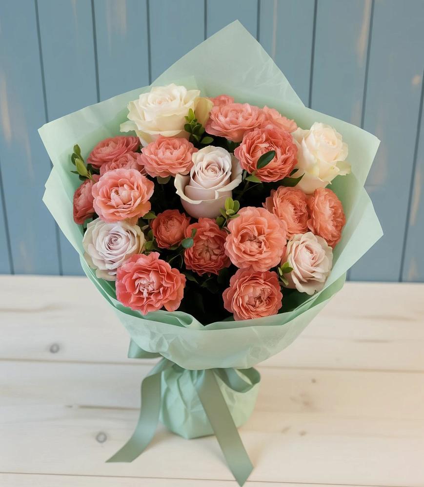 Букет цветов из: Розы в Гагарине