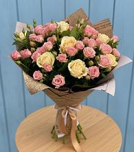 Букет цветов из:  Розы в Гагарине
