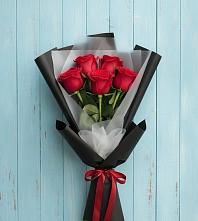 Букет цветов из:  Розы #REPLACE_PRED# Гагарине