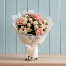 Букет цветов из:  Розы в Гагарине