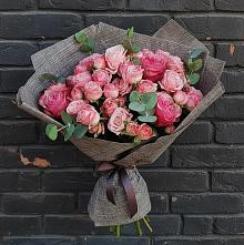 Букет цветов из:  Розы в Гагарине